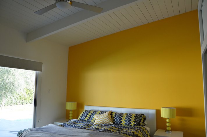 yellow-room